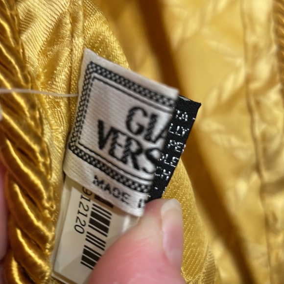 Silk Versace table cloth - Picture 2 of 5